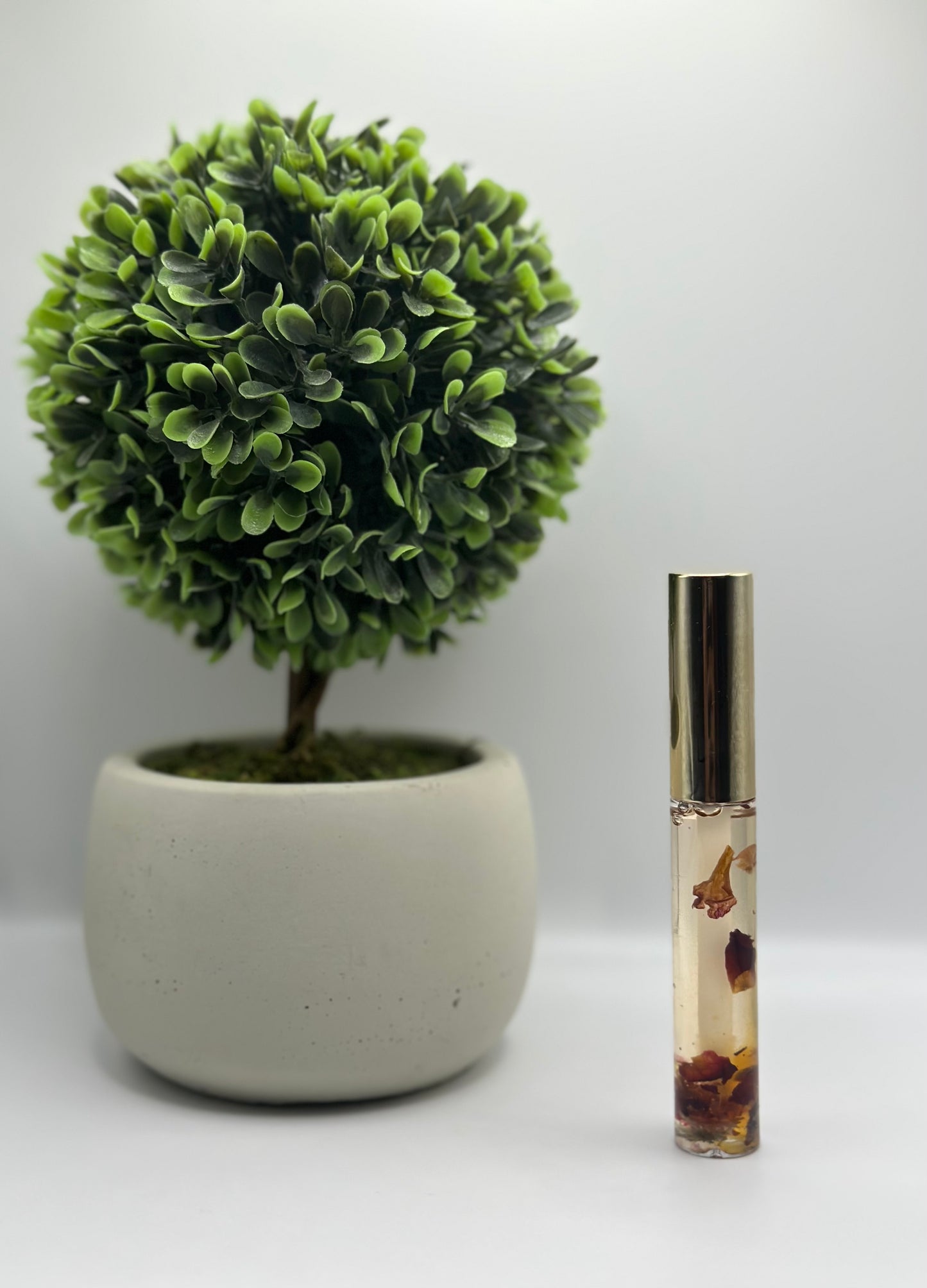 Luxurious Lip Oil